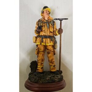 Vanmark Red Hats of Courage Fight Fire With Fire Figurine FM88047 1998